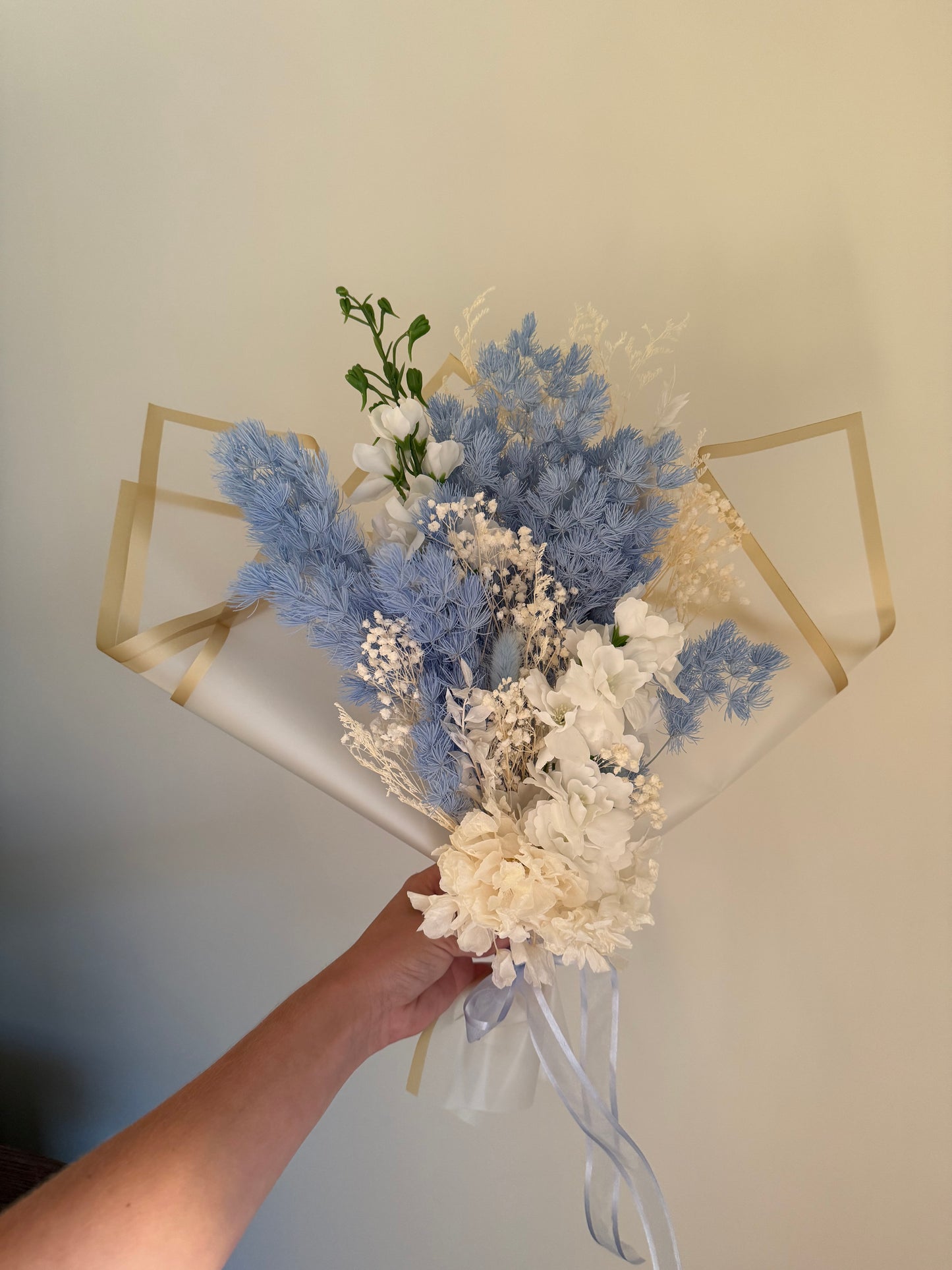 SKY BLUE AND WHITE BOUQUET