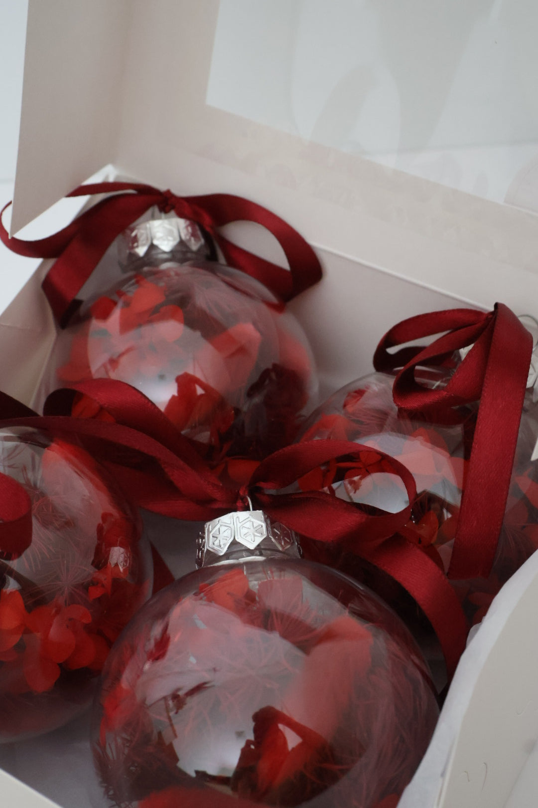 Dried flower Baubles (4pack)
