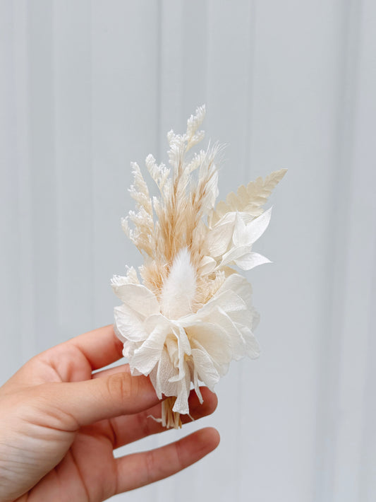 Neutral Dried Flower Corsage & Buttonhole